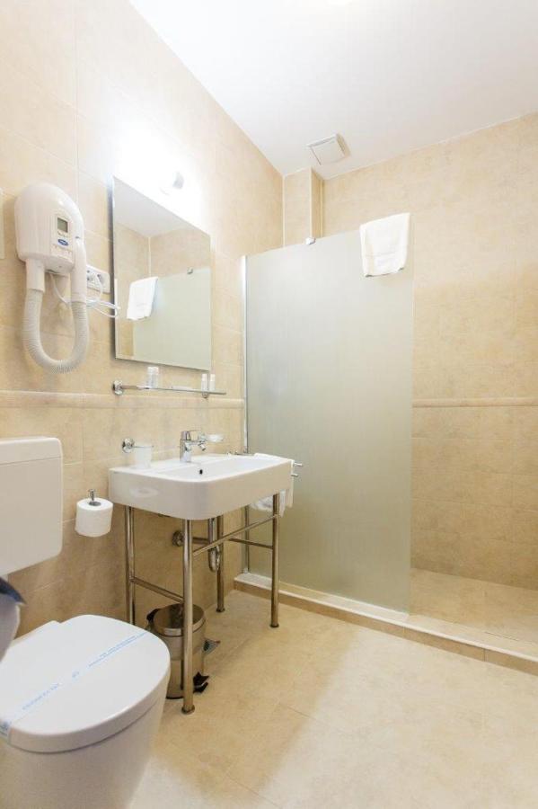 Nautic Sport Club Hotel Navodari Ngoại thất bức ảnh